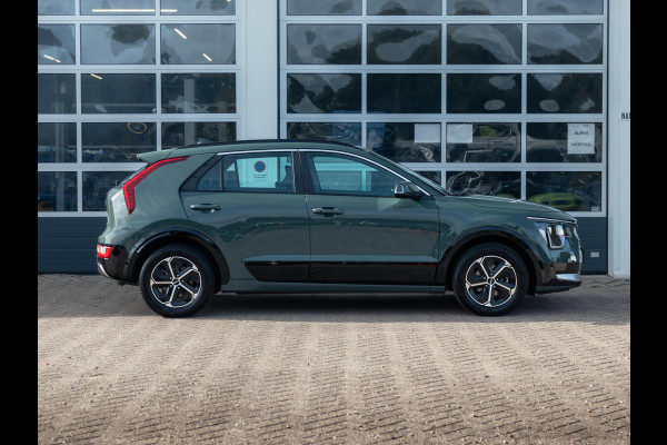 Kia Niro 1.6 GDi PHEV DynamicLine | Cruise & Climate control | Camera achter | Sensoren voor & achter