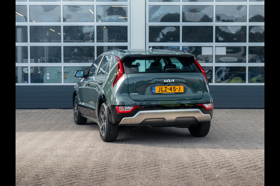 Kia Niro 1.6 GDi PHEV DynamicLine | Cruise & Climate control | Camera achter | Sensoren voor & achter