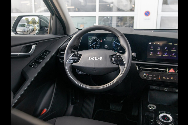 Kia Niro 1.6 GDi PHEV DynamicLine | Cruise & Climate control | Camera achter | Sensoren voor & achter