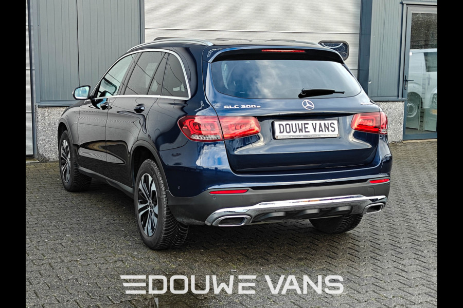 Mercedes-Benz GLC 300e 4MATIC Leder Camera Navigatie Carplay Trekhaak