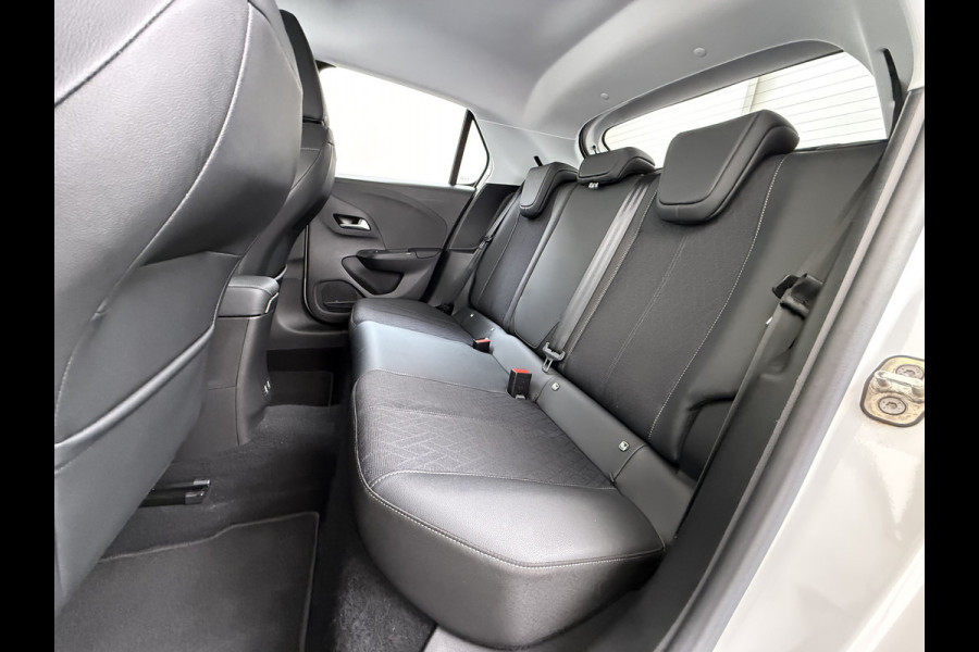 Opel Corsa 5Drs 101PK Camera Stoel+Stuurverwarming Navi Apple Carplay Android Auto Elegance Regen-Lichtsensor Keyless entry/start Privacy Glas Lmv Led Bluetooth Lane Assist Isofix 1e Eigenaar Dealeronderhouden Origineel Nederlandse Auto