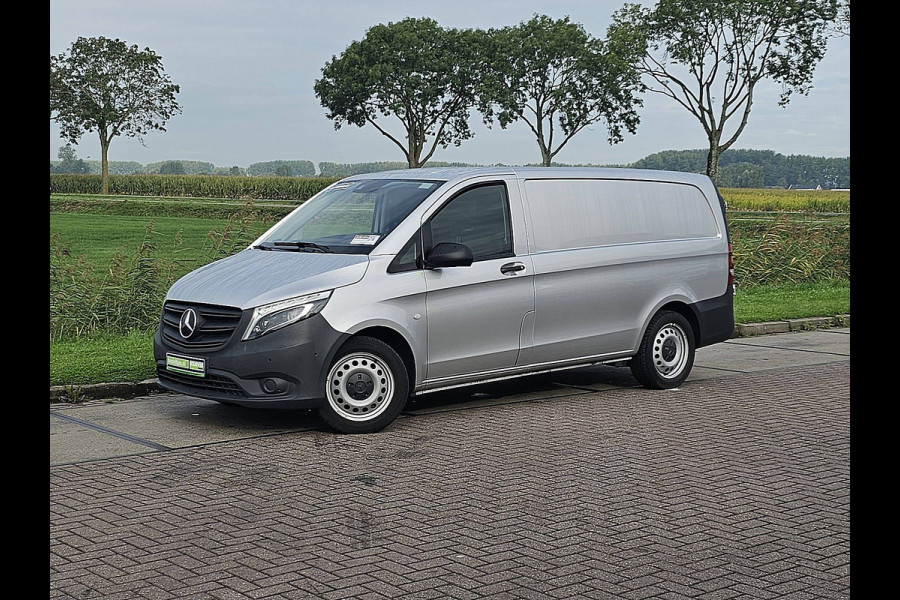 Mercedes-Benz Vito 114 CDI L2H1 Cruise control, Airco, Pdc, Carplay, Navi, Camera, Led, Lane-assist, Stoelverwarming, Werkplaats-Inrichting, Achterdeuren, 136 pk, Automaat