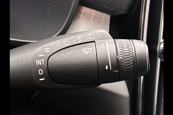 Volvo XC40 1.5 T5 Recharge Inscription 262 PK | Camera | Carplay | Elek. Kofferklep |