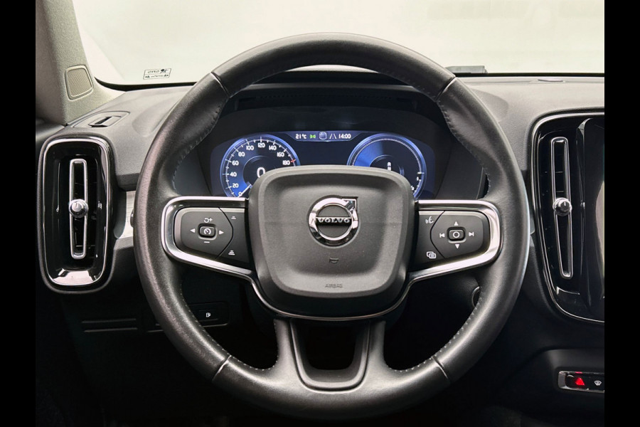 Volvo XC40 1.5 T5 Recharge Inscription 262 PK | Camera | Carplay | Elek. Kofferklep |