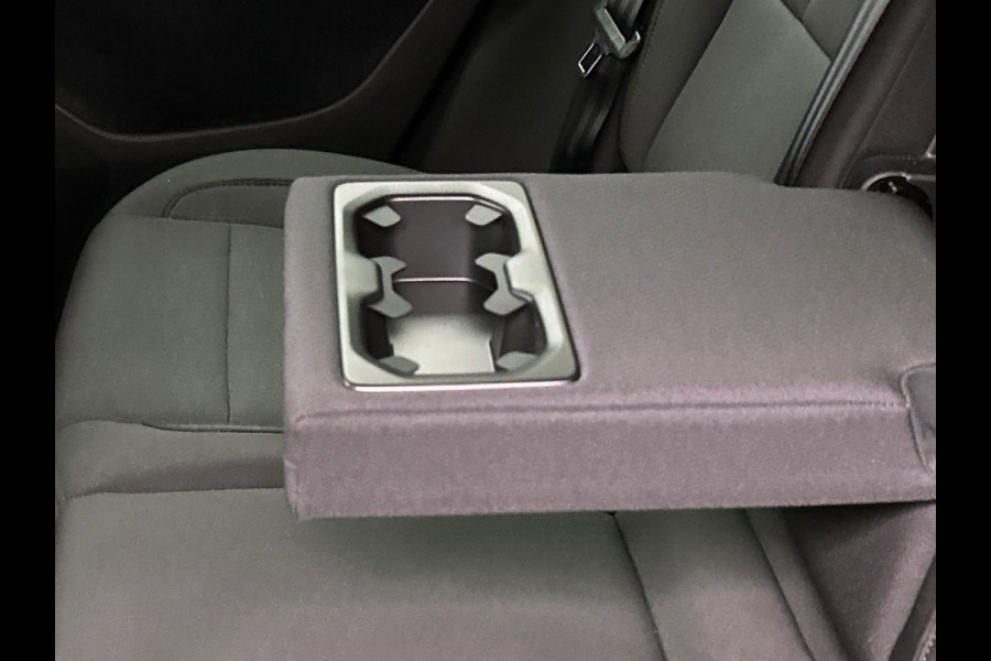 Volvo XC40 1.5 T5 Recharge Inscription 262 PK | Camera | Carplay | Elek. Kofferklep |