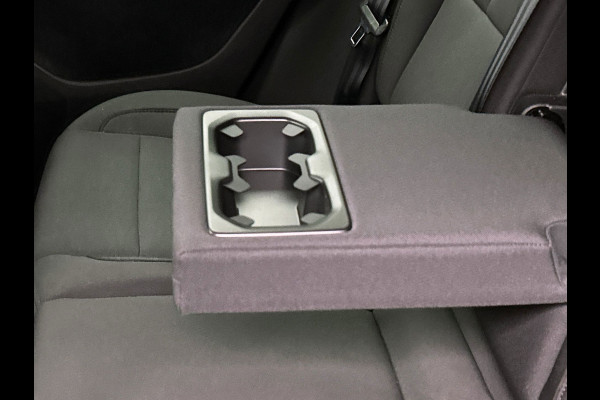 Volvo XC40 1.5 T5 Recharge Inscription 262 PK | Camera | Carplay | Elek. Kofferklep |