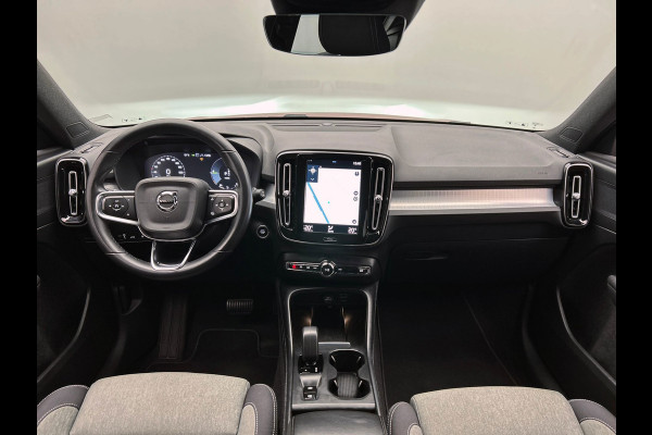 Volvo XC40 1.5 T4 Plug-in hybrid Core Recharge | Elek. Kofferklep | Apple Carplay | Climat/Control | Cruise/Control |