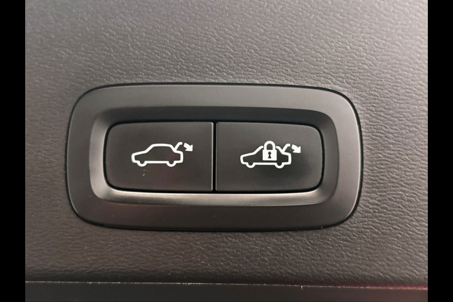 Volvo XC40 1.5 T4 Plug-in hybrid Core Recharge | Elek. Kofferklep | Apple Carplay | Climat/Control | Cruise/Control |