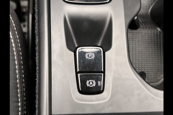 Volvo XC40 1.5 T4 Plug-in hybrid Core Recharge | Elek. Kofferklep | Apple Carplay | Climat/Control | Cruise/Control |