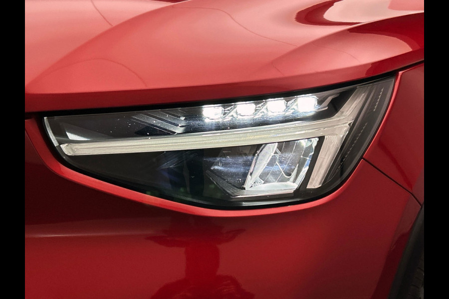 Volvo XC40 1.5 T4 Plug-in hybrid Core Recharge | Elek. Kofferklep | Apple Carplay | Climat/Control | Cruise/Control |