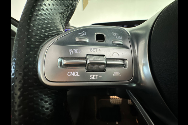 Mercedes-Benz A-Klasse 220 AMG Pano|Stoelverkoeling|Camera |ACC|Sfeer