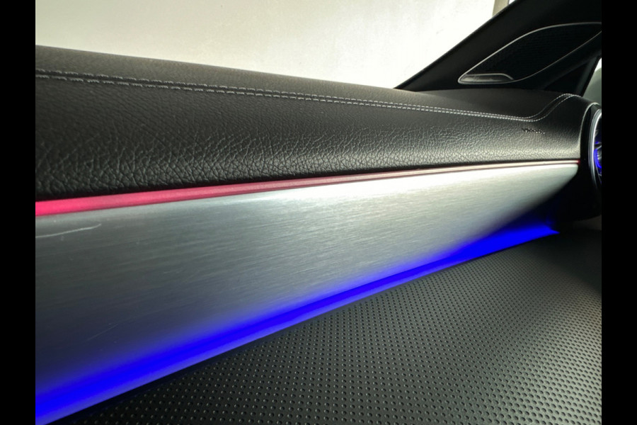 Mercedes-Benz A-Klasse 220 AMG Pano|Stoelverkoeling|Camera |ACC|Sfeer
