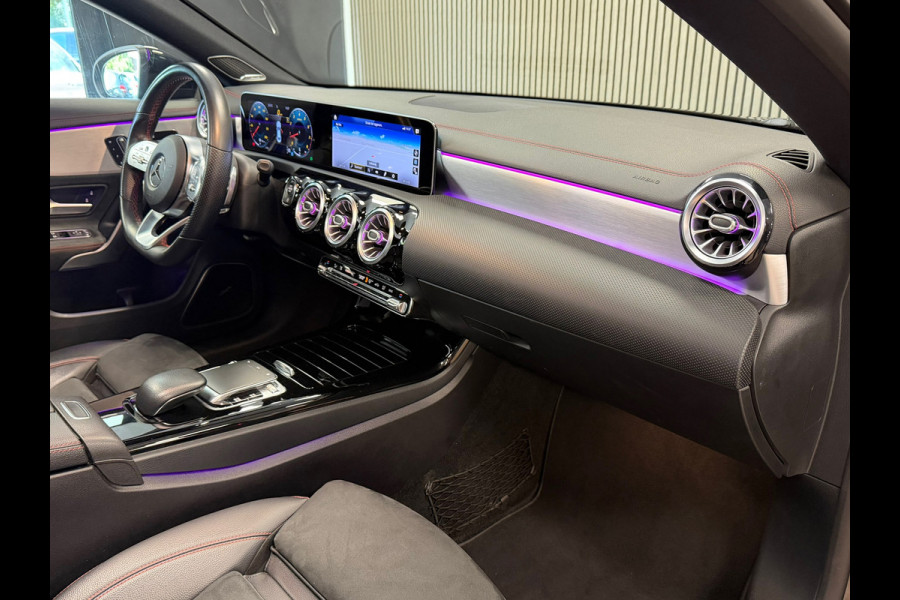Mercedes-Benz CLA-Klasse 220 Premium Plus AUT. PANORAMADAK NAVIGATIE MEMORY BURMESTER CAMERA STOELVERWARMING SFEERVERLICHTING