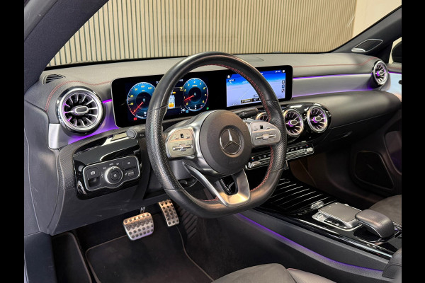 Mercedes-Benz CLA-Klasse 220 Premium Plus AUT. PANORAMADAK NAVIGATIE MEMORY BURMESTER CAMERA STOELVERWARMING SFEERVERLICHTING