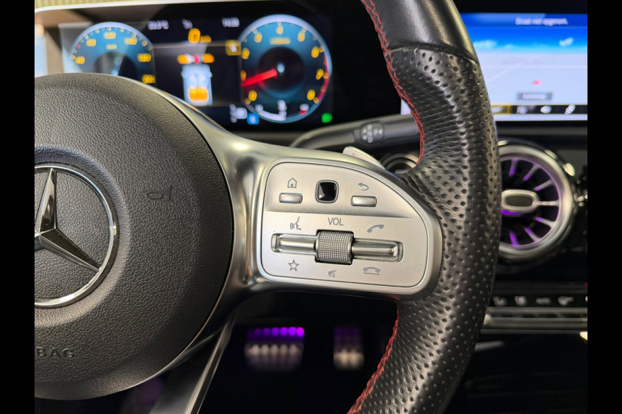 Mercedes-Benz CLA-Klasse 220 Premium Plus AUT. PANORAMADAK NAVIGATIE MEMORY BURMESTER CAMERA STOELVERWARMING SFEERVERLICHTING