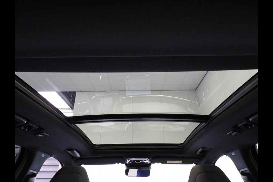 Lynk & Co 01 1.5 PHEV BlackLine TREKH./NAVI/360CAM/SCHUIFDAK/LED/20"LMV!