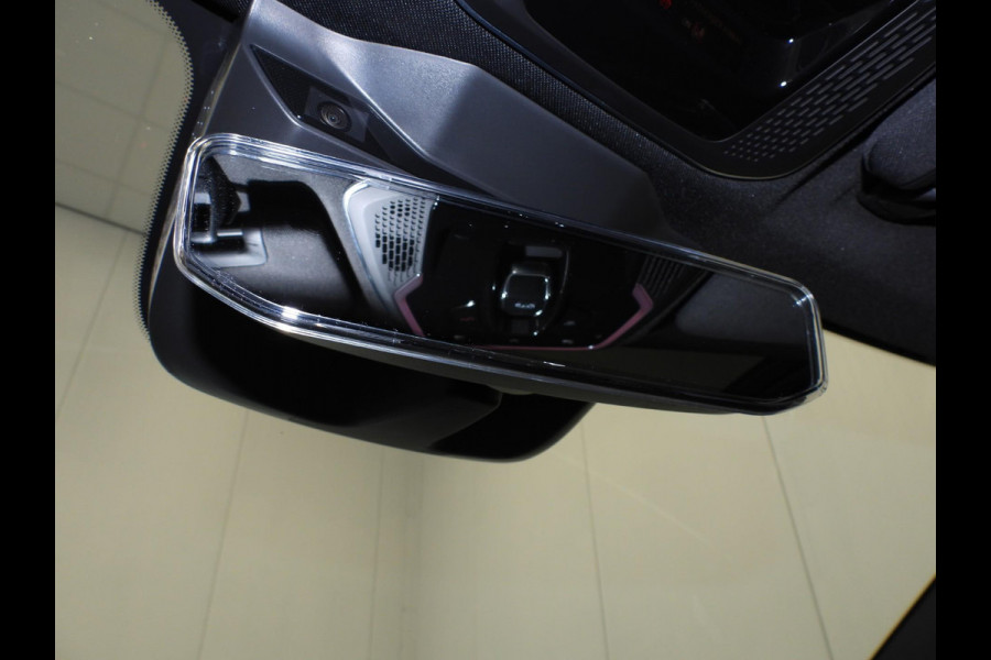 Lynk & Co 01 1.5 PHEV BlackLine TREKH./NAVI/360CAM/SCHUIFDAK/LED/20"LMV!