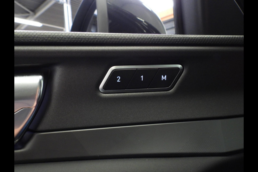 Lynk & Co 01 1.5 PHEV BlackLine TREKH./NAVI/360CAM/SCHUIFDAK/LED/20"LMV!
