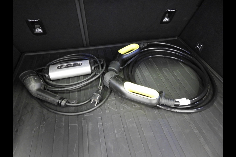 Lynk & Co 01 1.5 PHEV BlackLine TREKH./NAVI/360CAM/SCHUIFDAK/LED/20"LMV!