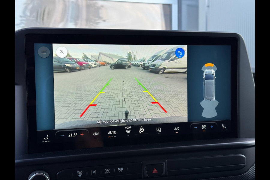 Ford Transit Custom 320 2.0 TDCI L2H1 Trend 136pk | Navi | Carplay | Camera | ACC | 17 inch | Winterpack | BLIS | GARANTIE 2028