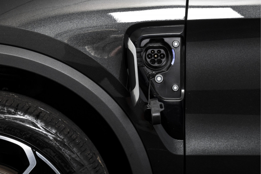 Lynk & Co 01 1.5 PHEV 261PK MY22 | 360 Camera |S/K-panodak | Adapt. Cruise | Memory | Elek. klep | LM 20" | 0489