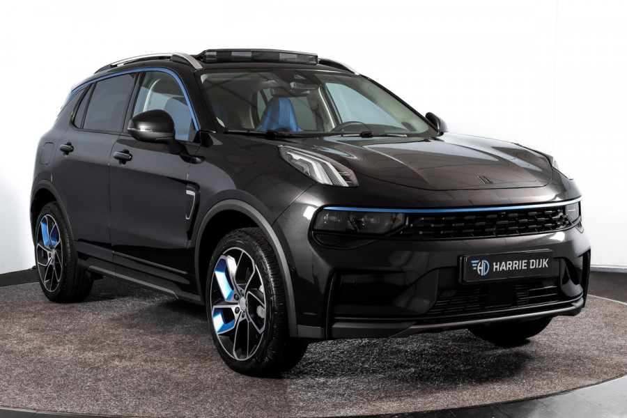 Lynk & Co 01 1.5 PHEV 261PK MY22 | 360 Camera |S/K-panodak | Adapt. Cruise | Memory | Elek. klep | LM 20" | 0489