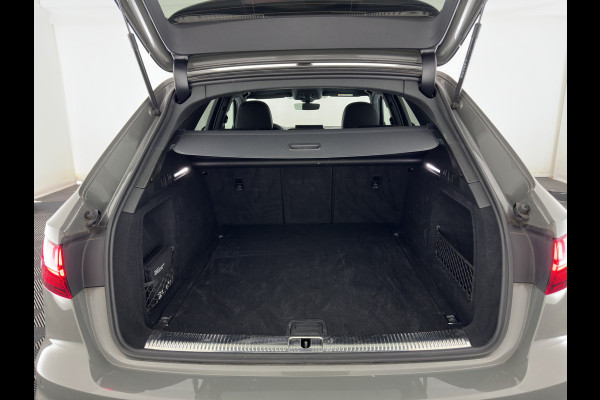 Audi A4 Avant 40 TFSI S edition (INCL.BTW) Aut. *LEATHER-MICROFIBRE | FULL-LED | HEATED-SPORTSEATS | KEYLESS | DIGI-COCKPIT | AMBIENT-LIGHT | NAVI-FULLMAP | PRIVACY-GLASS | SHIFT-PADDLES | ECC | PDC | CRUISE | 18''ALU*