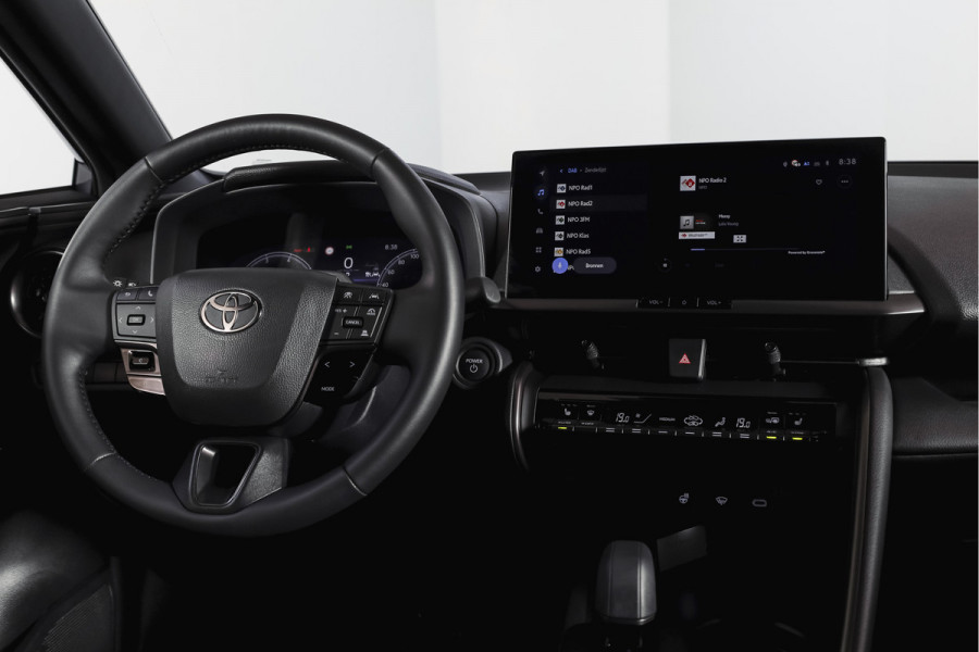 Toyota C-HR 1.8 Hybrid 140 Dynamic | Dig. Cockpit | Adapt. Cruise | Winterpakket | PDC | Camera | NAV + App. Connect | ECC | DAB | LM 18" | 2473
