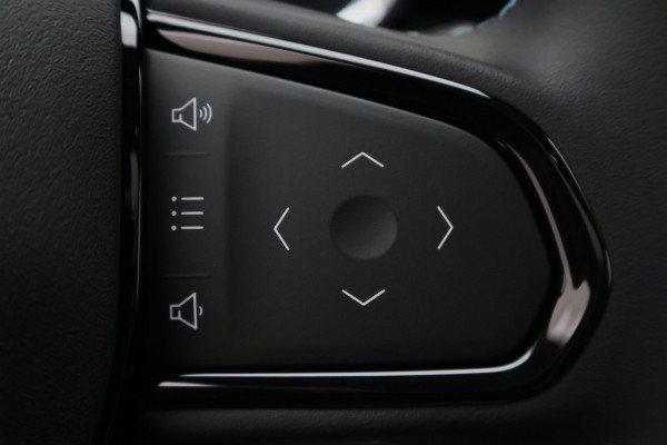 Lynk & Co 01 1.5 Plug-in Hybrid 360° Camera, Panoramadak, ACC, Apple Carplay, DAB, PDC, 20''