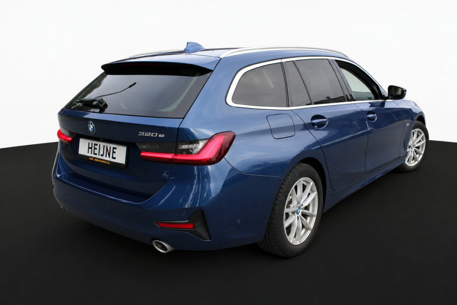 BMW 3 Serie Touring 320e HYBRID AUT. BUSINESS SPORT LEDER/CAMERA/CARPLAY