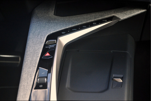 Peugeot 3008 1.2 Hybrid 145 GT e-DSC6 | Camera | Navigatie