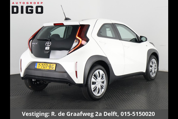 Toyota Aygo X 1.0 VVT-i MT Play | SLECHTS 5.300 KM! | Apple Carplay & AndroidAUTO | Camera | 1e eigenaar |