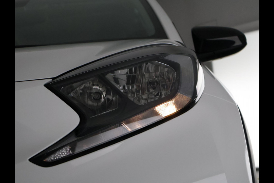 Toyota Aygo X 1.0 VVT-i MT Play | SLECHTS 5.300 KM! | Apple Carplay & AndroidAUTO | Camera | 1e eigenaar |