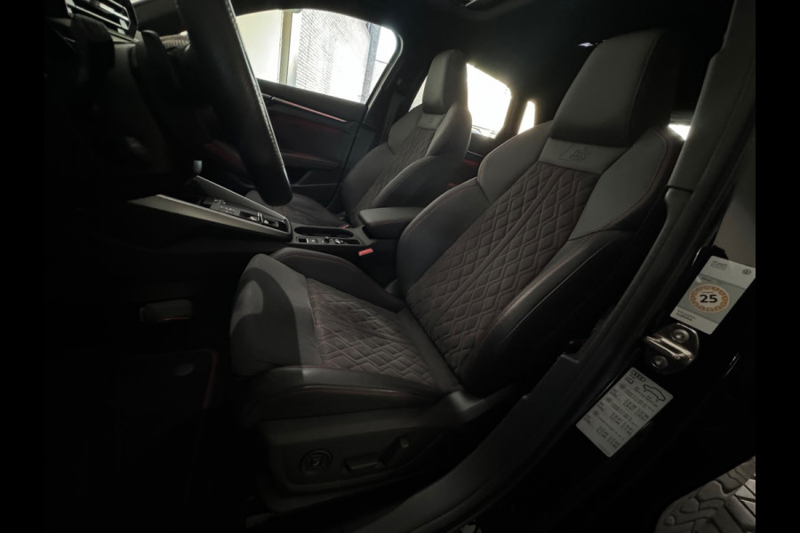 Audi A3 Sportback 45 TFSI e S Line Competition Pano|Massage|S3 Pack