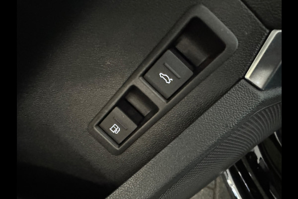 Audi A3 Sportback 45 TFSI e S Line Competition Pano|Massage|S3 Pack