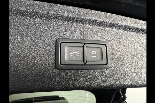 Audi A3 Sportback 45 TFSI e S Line Competition Pano|Massage|S3 Pack