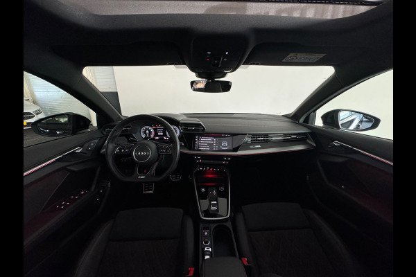 Audi A3 Sportback 45 TFSI e S Line Competition Pano|Massage|S3 Pack