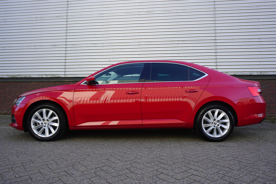 Škoda Superb 1.4 TSI iV Business Edition Plus/TREKHAAK/CAMERA!