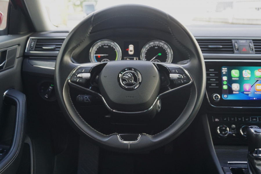 Škoda Superb 1.4 TSI iV Business Edition Plus/TREKHAAK/CAMERA!
