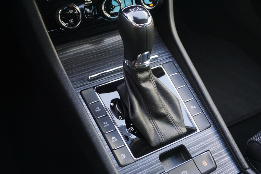 Škoda Superb 1.4 TSI iV Business Edition Plus/TREKHAAK/CAMERA!