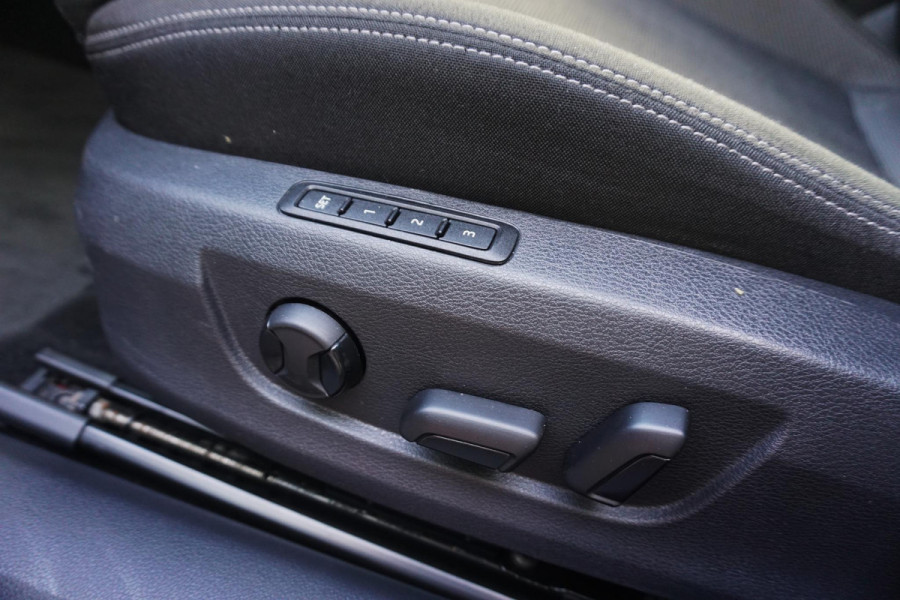 Škoda Superb 1.4 TSI iV Business Edition Plus/TREKHAAK/CAMERA!