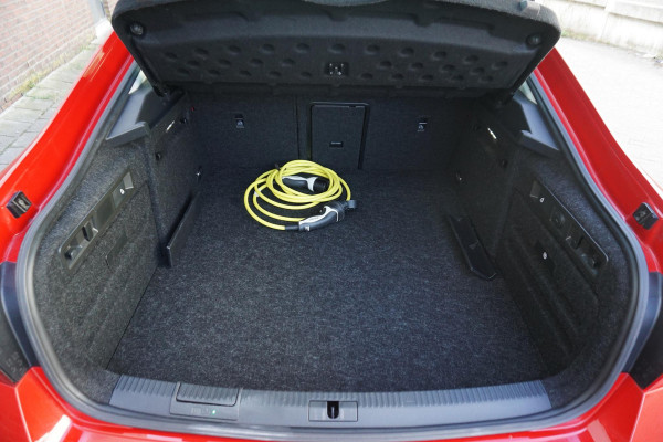 Škoda Superb 1.4 TSI iV Business Edition Plus/TREKHAAK/CAMERA!