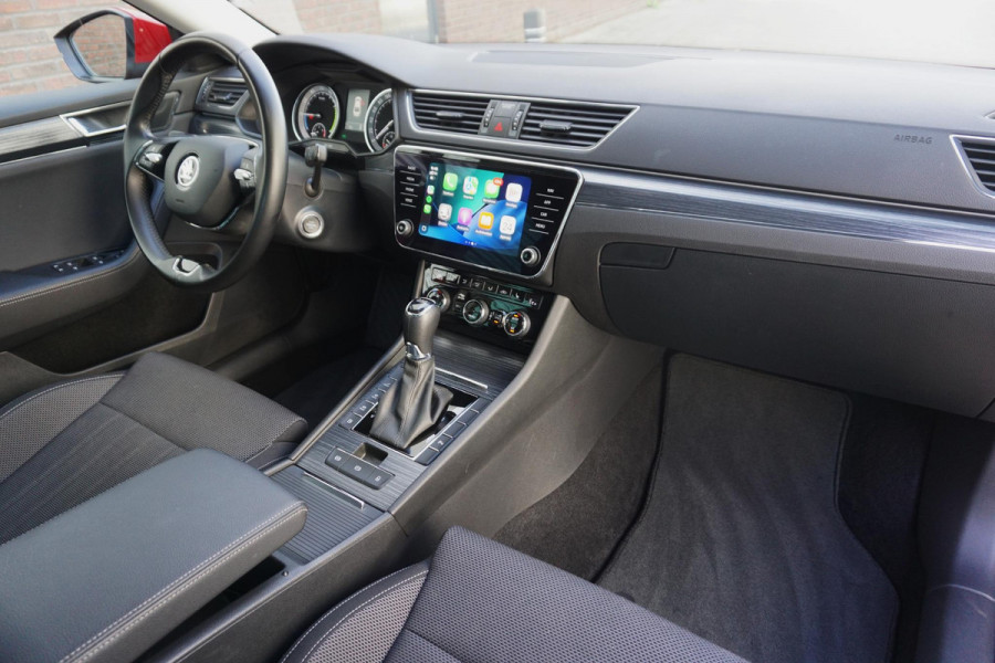 Škoda Superb 1.4 TSI iV Business Edition Plus/TREKHAAK/CAMERA!