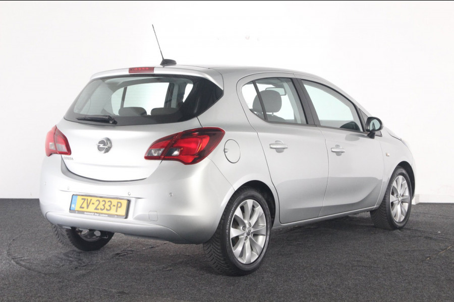 Opel Corsa 1.4 Favourite | NL-auto | navigatie | pdc achter