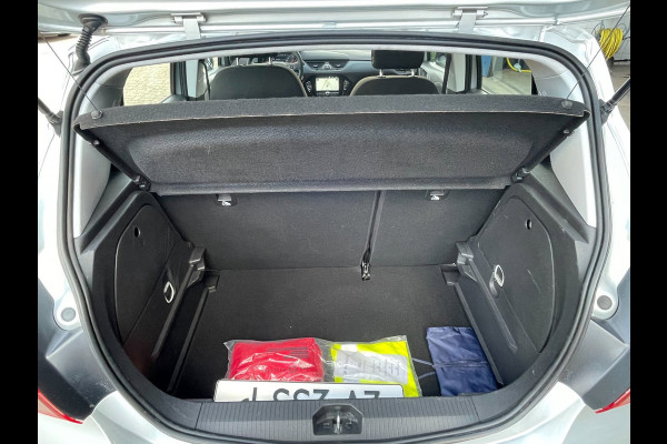 Opel Corsa 1.4 Favourite | NL-auto | navigatie | pdc achter