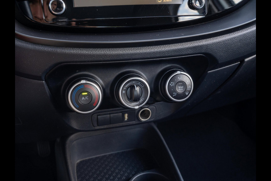 Toyota Aygo X 1.0 VVT-i Play | Adaptive Cruise | Camera | DAB