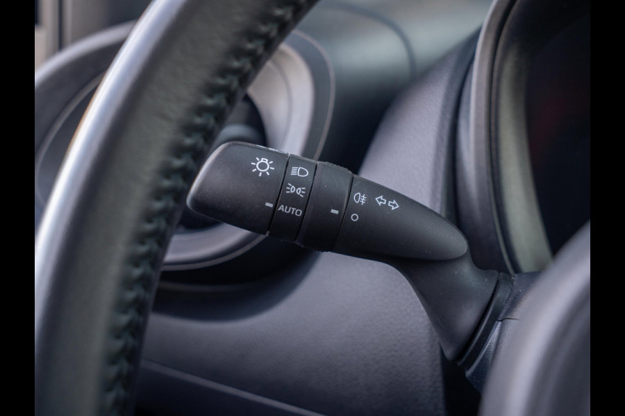 Toyota Aygo X 1.0 VVT-i Play | Adaptive Cruise | Camera | DAB