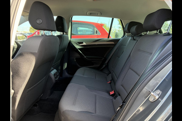 Volkswagen e-Golf e-Golf ✓SOH 90.2%✓1e Eigenaar✓Dealer Onderhouden✓Camera✓Carplay✓Navi✓Virtual Cockpit✓LED✓Pdc V+A✓Keyless✓Lm velgen✓Bj 12-2018✓N.A.P✓Apk tot 01-2027