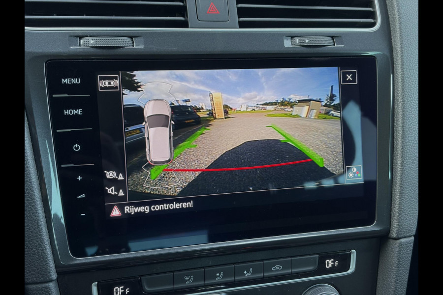 Volkswagen e-Golf e-Golf ✓SOH 90.2%✓1e Eigenaar✓Dealer Onderhouden✓Camera✓Carplay✓Navi✓Virtual Cockpit✓LED✓Pdc V+A✓Keyless✓Lm velgen✓Bj 12-2018✓N.A.P✓Apk tot 01-2027