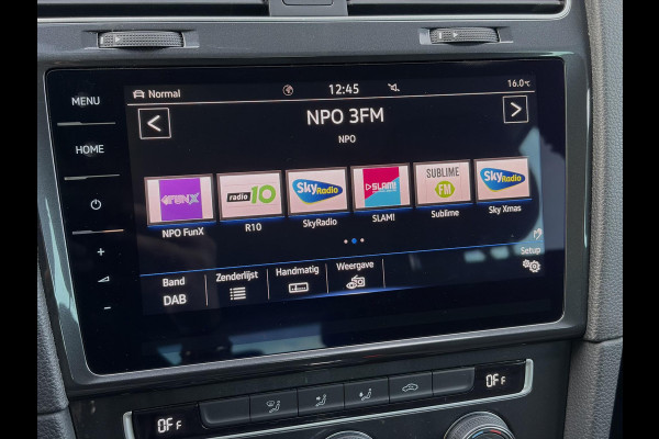 Volkswagen e-Golf e-Golf ✓SOH 90.2%✓1e Eigenaar✓Dealer Onderhouden✓Camera✓Carplay✓Navi✓Virtual Cockpit✓LED✓Pdc V+A✓Keyless✓Lm velgen✓Bj 12-2018✓N.A.P✓Apk tot 01-2027